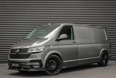 Volkswagen Transporter 2.0 TDI L2H1 204PK JB-EDITION DSG uit 2022