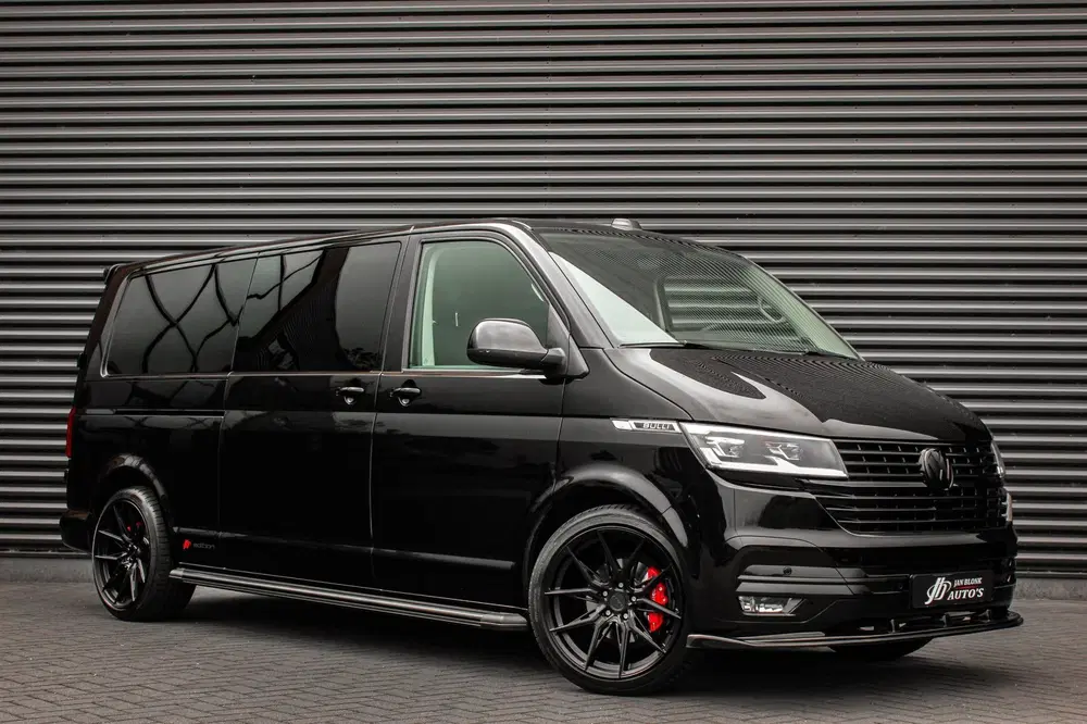 Volkswagen Transporter 2.0 TDI L2H1 150PK BULLI DC DUBBEL CA uit 2021, foto 2