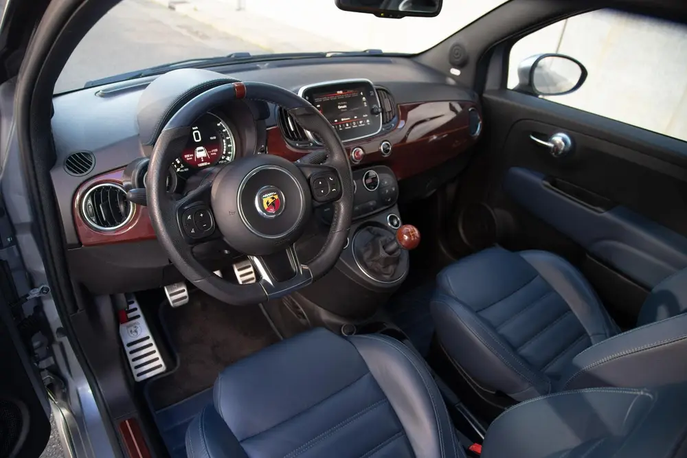 Abarth 695 1.4 T-Jet Rivale | Akrapovic | Beats | Nieuwe Dis uit 2019, foto 4
