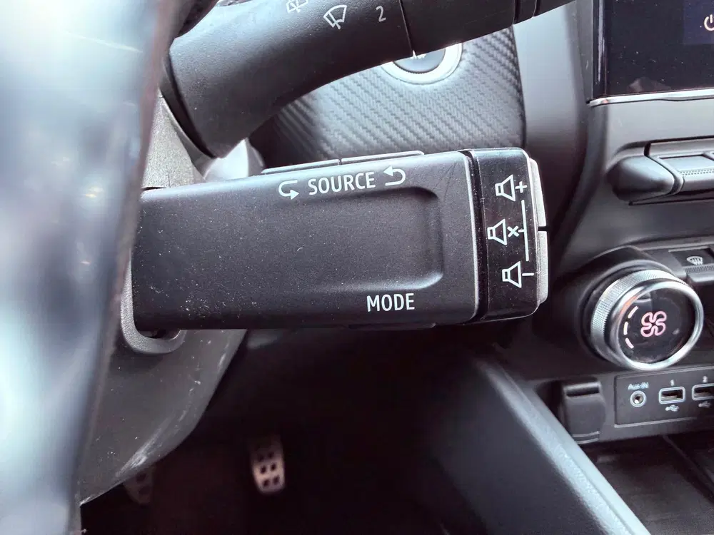 Renault Clio 1.6 E-Tech Hybrid 140 R.S. Line uit 2021, foto 16