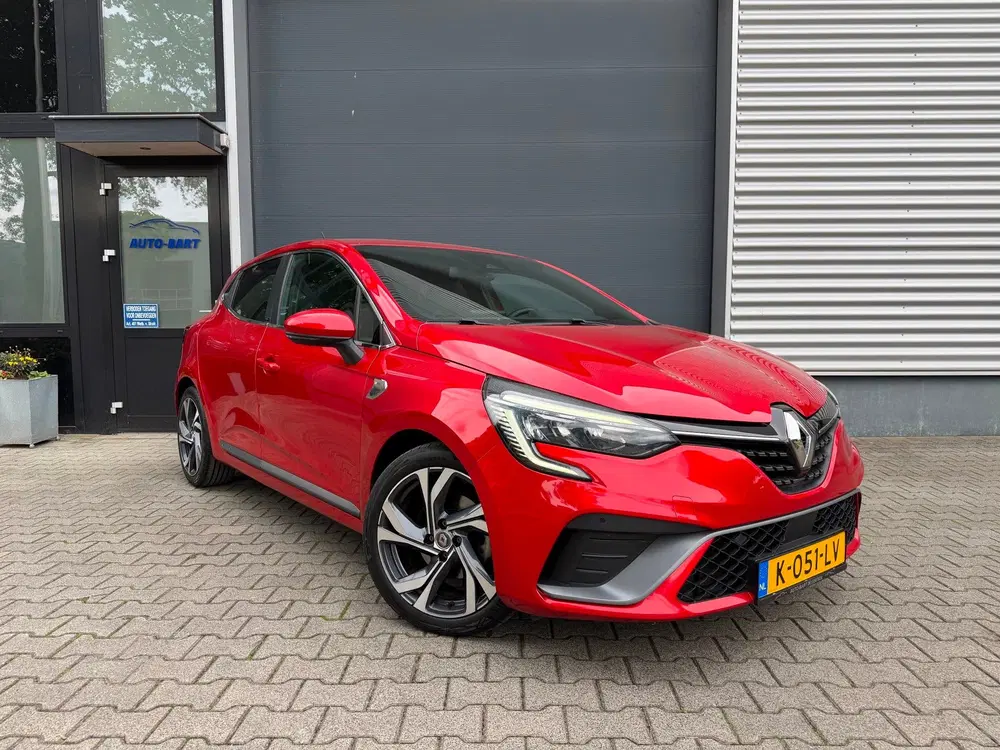 Renault Clio 1.6 E-Tech Hybrid 140 R.S. Line uit 2021, foto 2