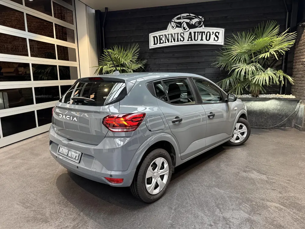 Dacia Sandero 1.0 SCe 65 essential uit 2025, foto 5