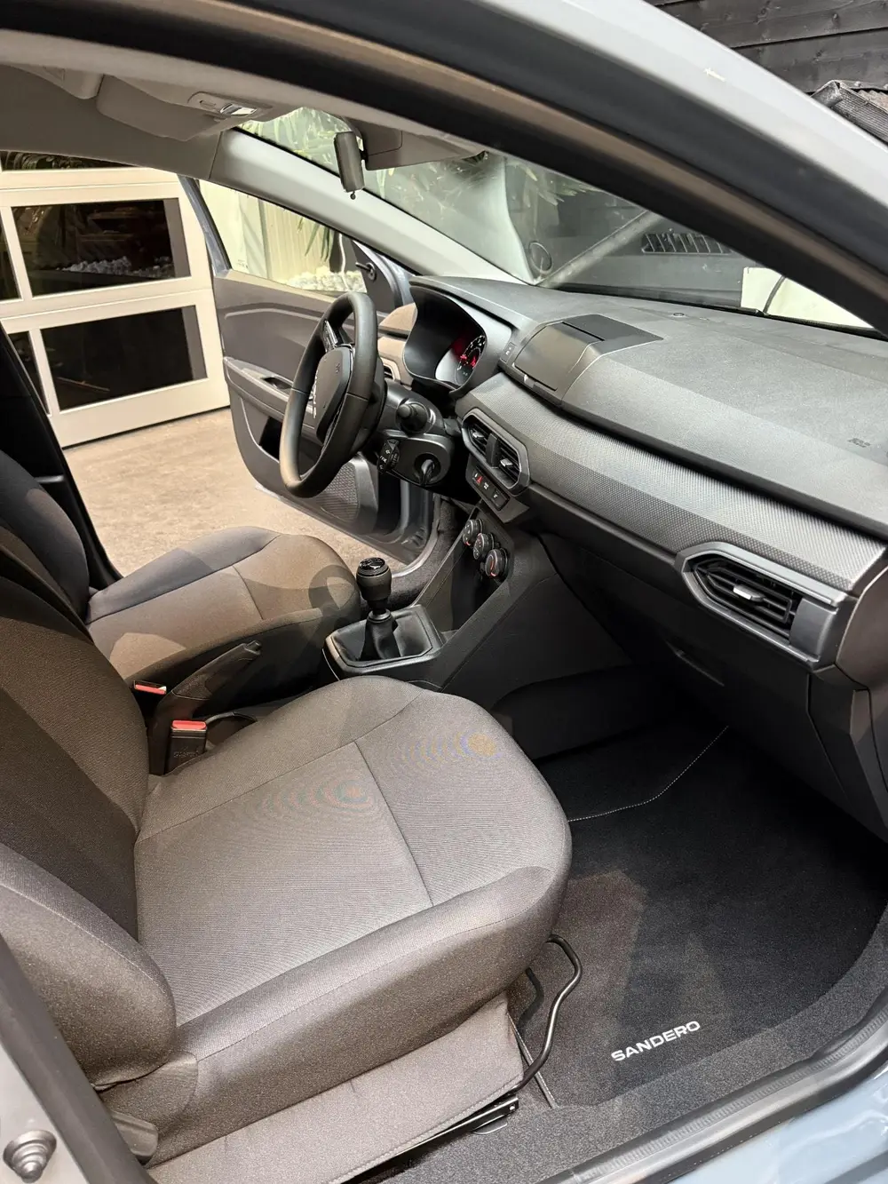 Dacia Sandero 1.0 SCe 65 essential uit 2025, foto 6