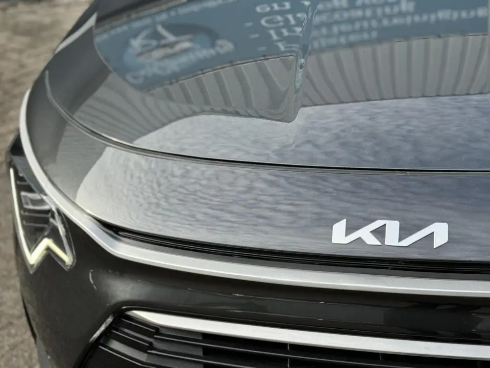 Kia Niro 1.6 GDi Hybrid DynamicPlusLine Schuifdak uit 2024, foto 2
