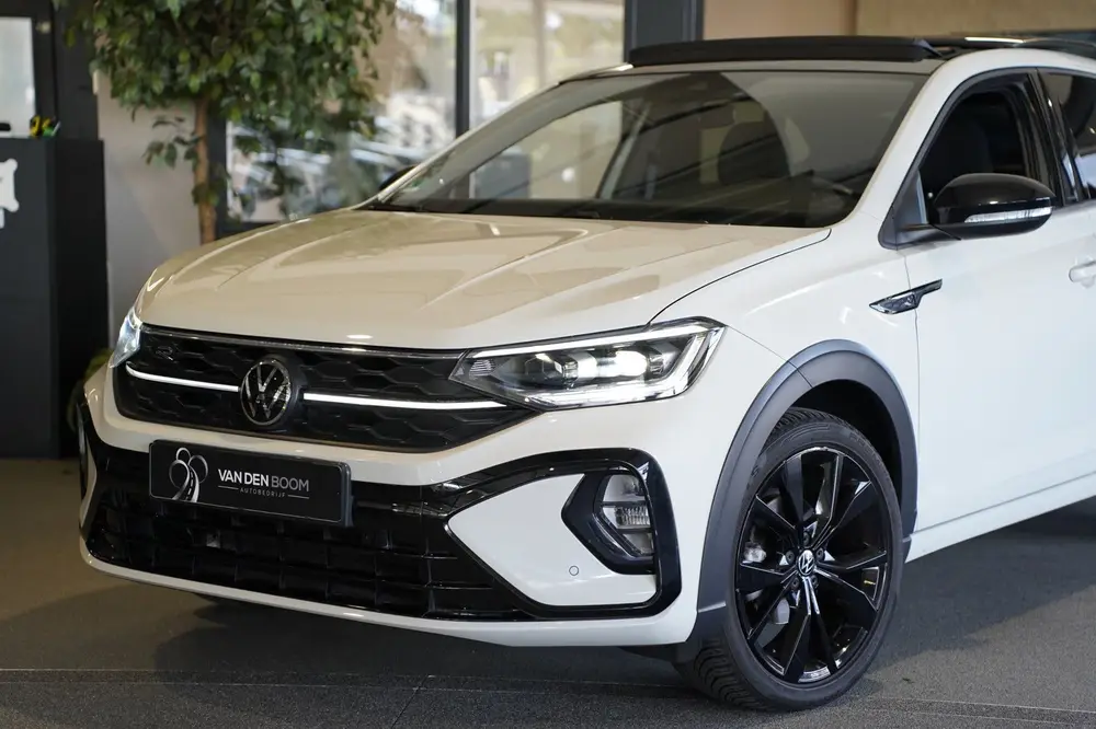 Volkswagen Taigo 1.0 TSI 2x R-Line DSG Ascot Pano Black Styl uit 2022, foto 13