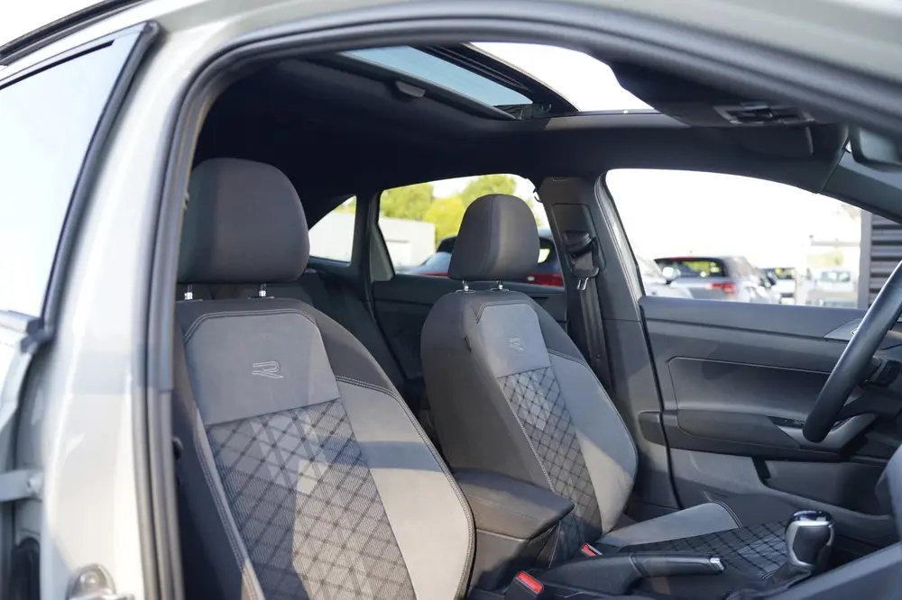 Volkswagen Taigo 1.0 TSI 2x R-Line DSG Ascot Pano Black Styl uit 2022, foto 4