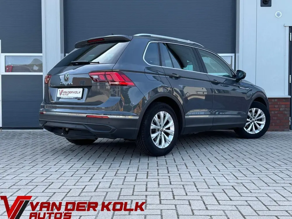 Volkswagen Tiguan 1.5 TSI Life | Adaptive cruise | Carplay | uit 2021, foto 2