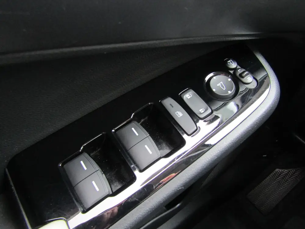 Honda Hr-V 1.5 i-MMD 131pk CVT Advance Style uit 2022, foto 17