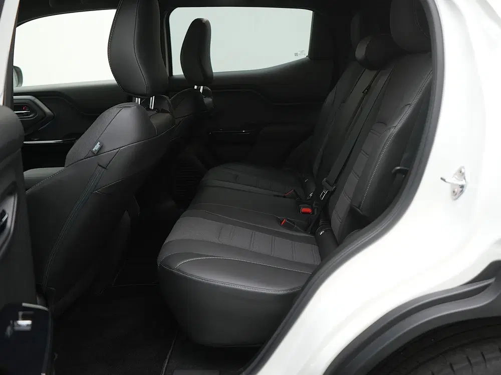 Toyota Urban Cruiser Executive 61 kWh uit 2026, foto 10