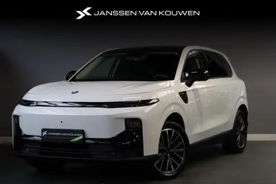Leapmotor B10 Design ProMax 67.1 kWh / Panoramadak / Leder / uit 2026