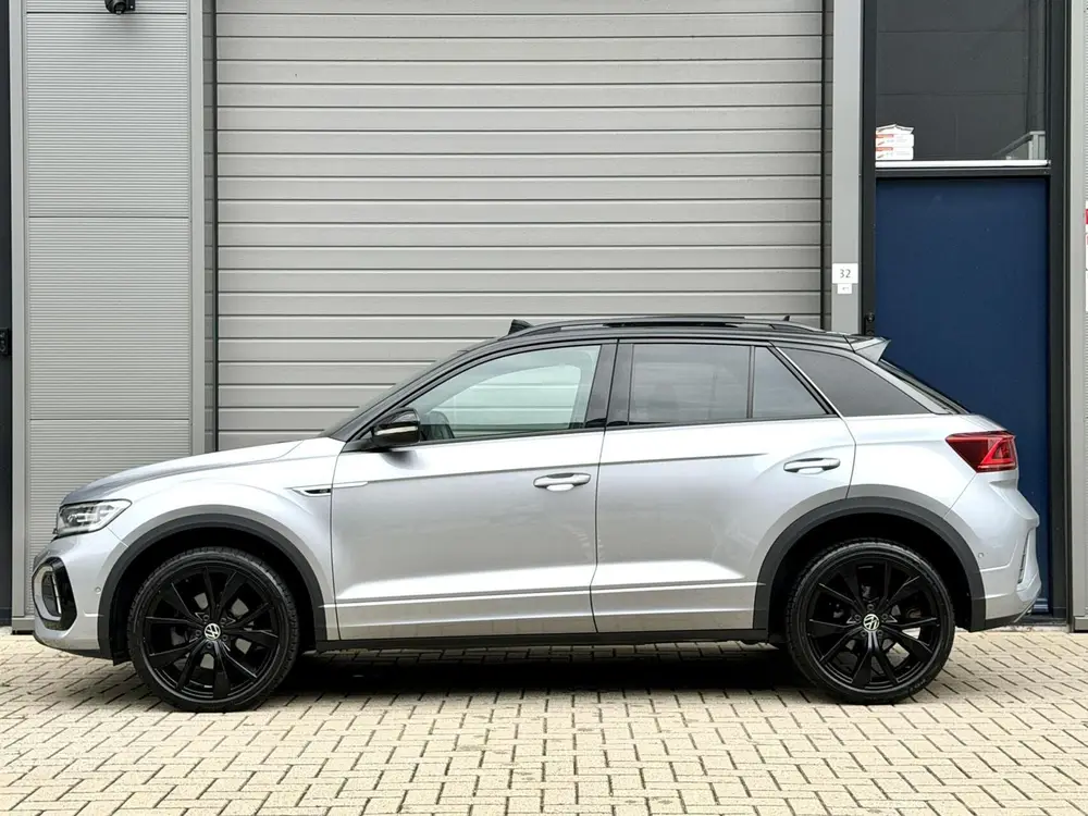 Volkswagen T-Roc 1.5 TSI R-Line DSG |Pano|Camera|Keyless|I.Q uit 2022, foto 9