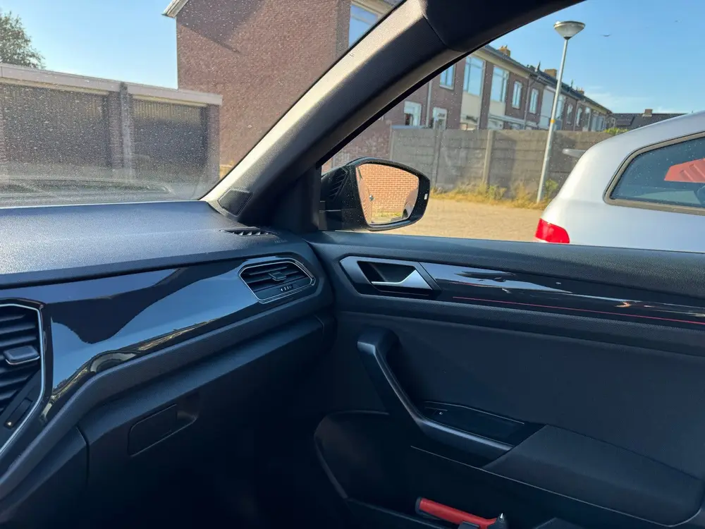 Volkswagen T-Roc NIEUWE APK | VW T-Roc 1.5 TSI 150PK DSG uit 2020, foto 3