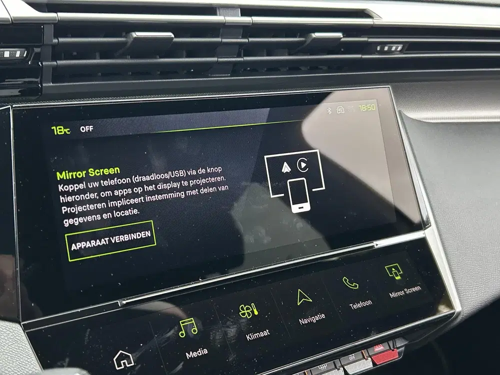 Peugeot 308 1.2 Mild Hybrid 145 e-DCS6 GT uit 2025, foto 14
