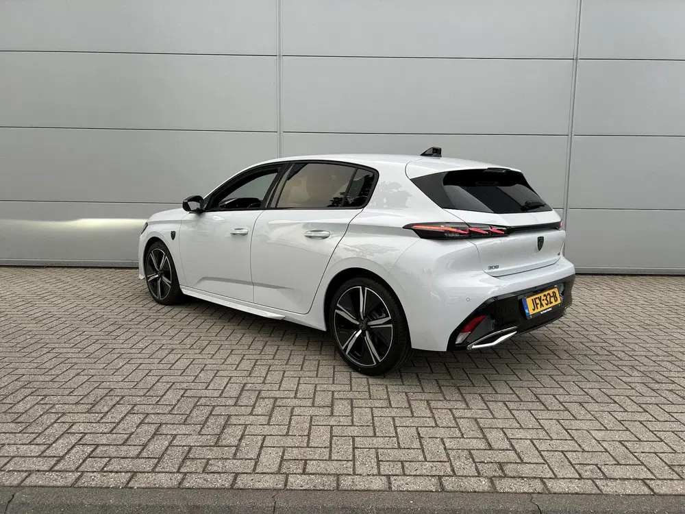 Peugeot 308 1.2 Mild Hybrid 145 e-DCS6 GT uit 2025, foto 4