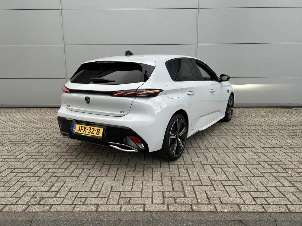 Peugeot 308 1.2 Mild Hybrid 145 e-DCS6 GT uit 2025, foto 6