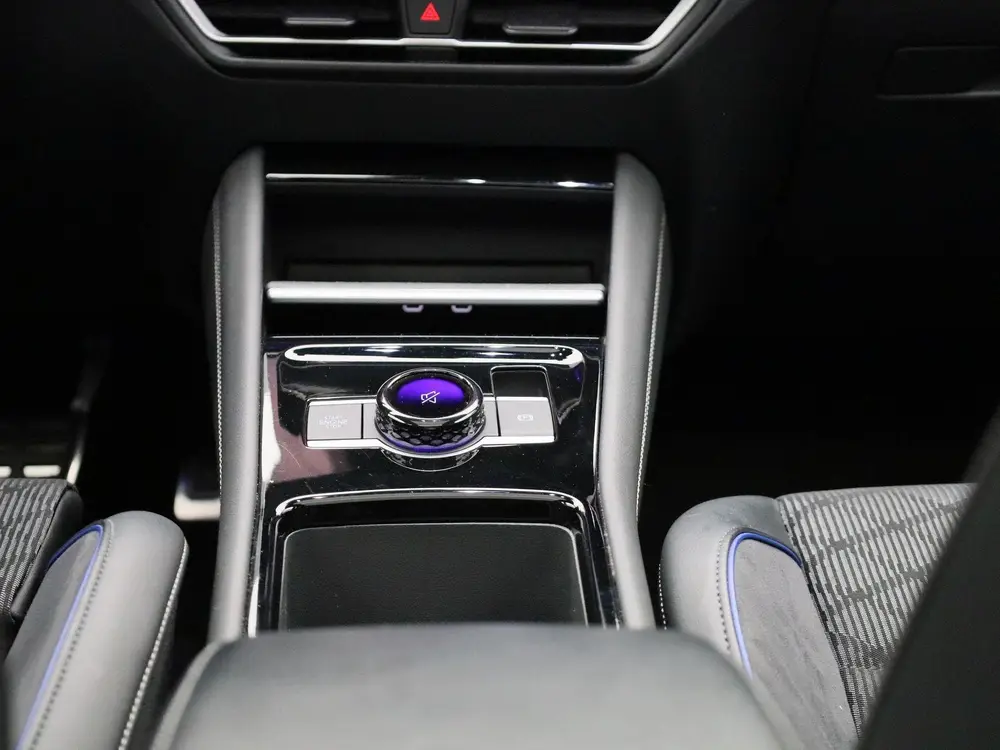 Volkswagen Tiguan 1.5 eHybrid R-Line Edition 204 PK| Origine uit 2025, foto 10