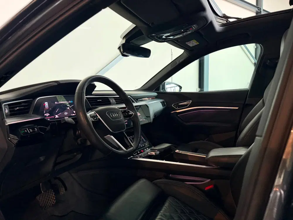 Audi e-tron S 503pk uit 2022, foto 3