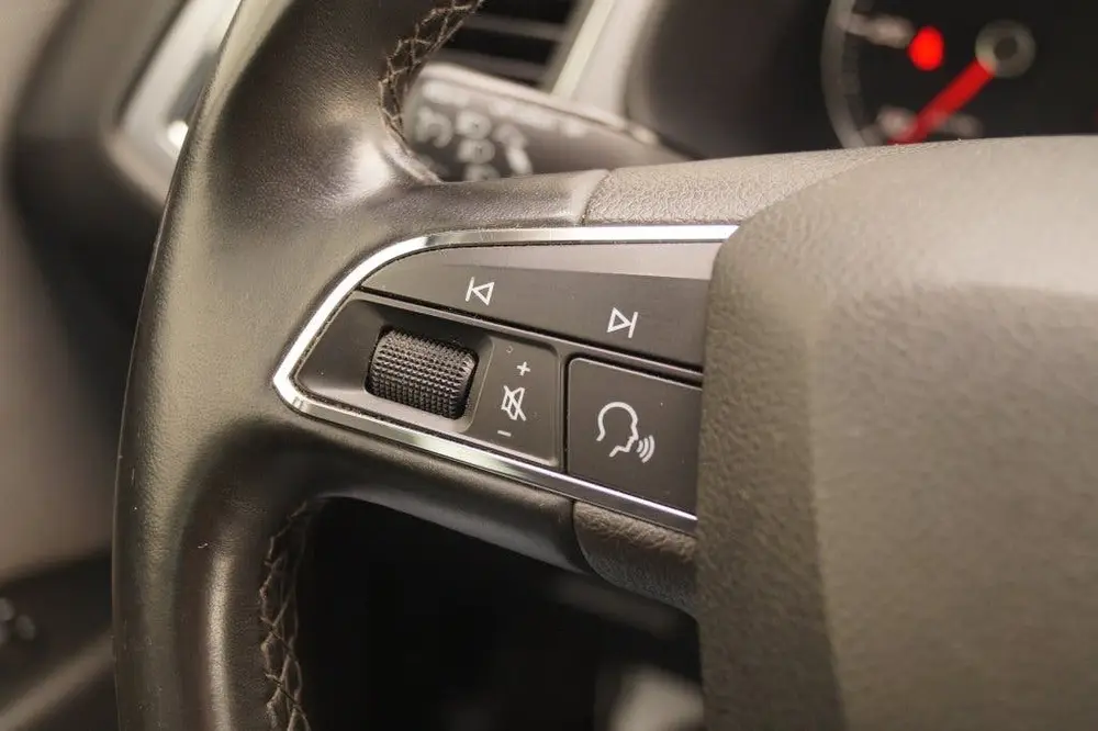 SEAT Leon ST 1.6 TDI 115pk Style -NAVI-ECC-PDC- (bj 2019) uit 2019, foto 19