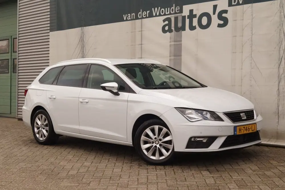 SEAT Leon ST 1.6 TDI 115pk Style -NAVI-ECC-PDC- (bj 2019) uit 2019, foto 3