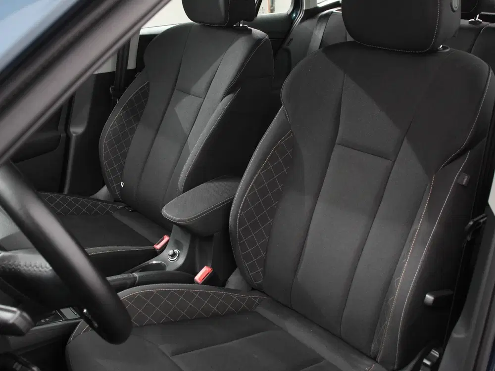 Skoda Kamiq 1.0 TSI 110pk DSG Dynamic Navigatie Apple uit 2021, foto 9