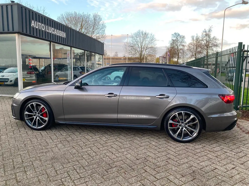 Audi A4 45 TFSI S- Line quattro edition one Apple uit 2020, foto 5