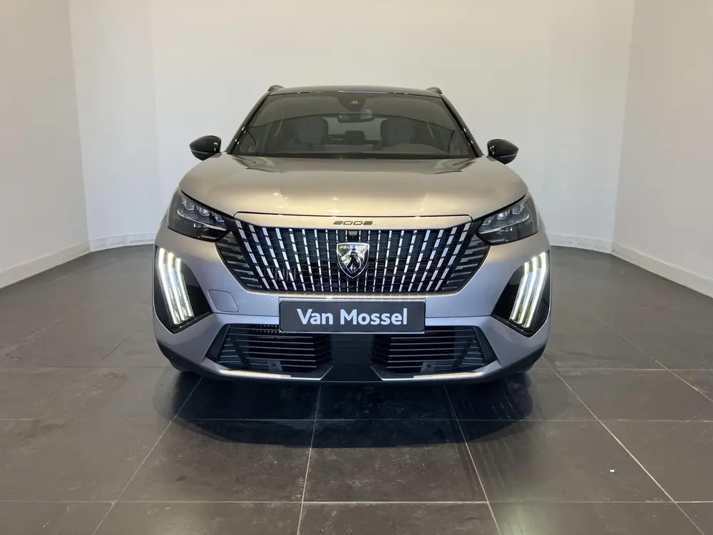 Peugeot 2008 1.2 Hybrid 136 GT l Navi l Parkeersensoren uit 2025, foto 2