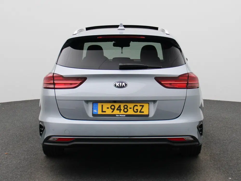 Kia Ceed 1.5 T-GDi ExecutiveLine uit 2021, foto 5