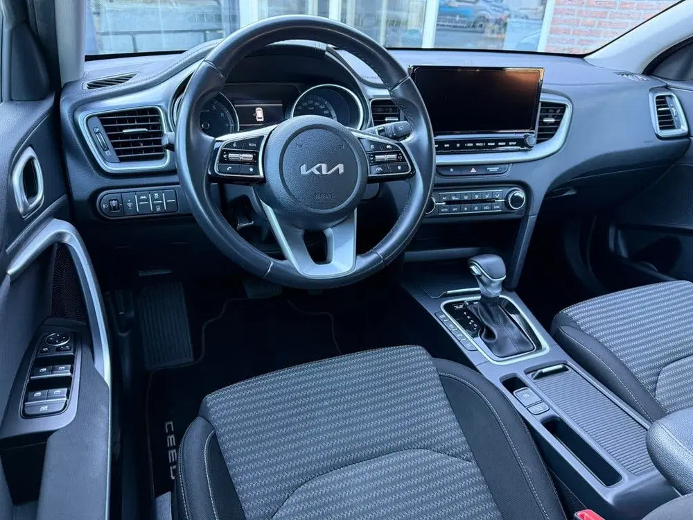 Kia Ceed 1.0 T-GDi MHEV DynamicLine N.A.P. carpl uit 2023, foto 8