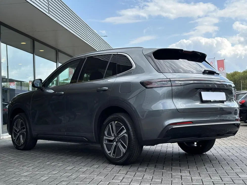 Geely Starray EM-i 1.5 Pro 262 PK uit 2026, foto 7