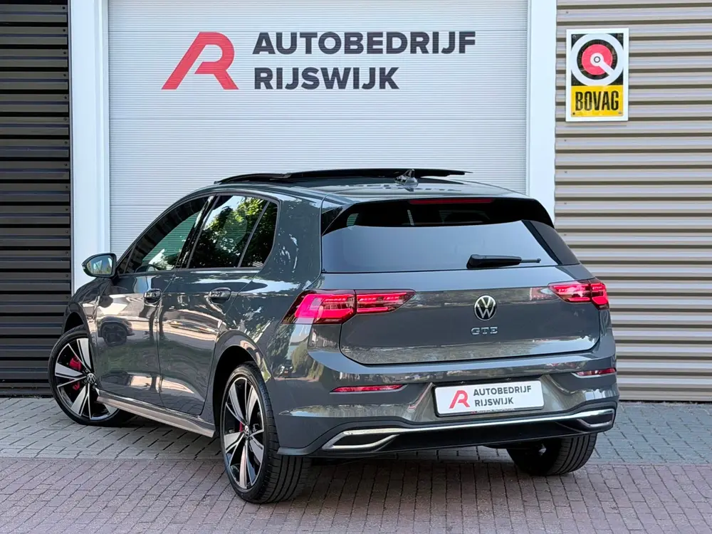 Volkswagen Golf 1.4 eHybrid GTE Pano/Matrix/HuD uit 2021, foto 3