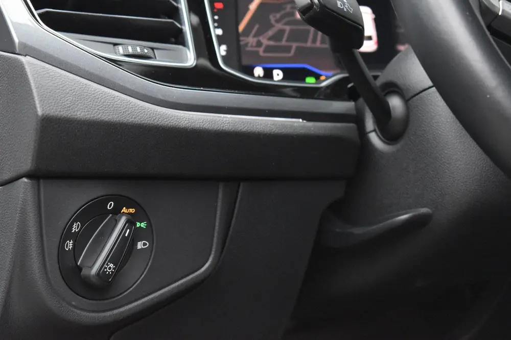Volkswagen Polo 1.0 TSI Highline IQ Led Keyles Virtual Camer uit 2021, foto 17