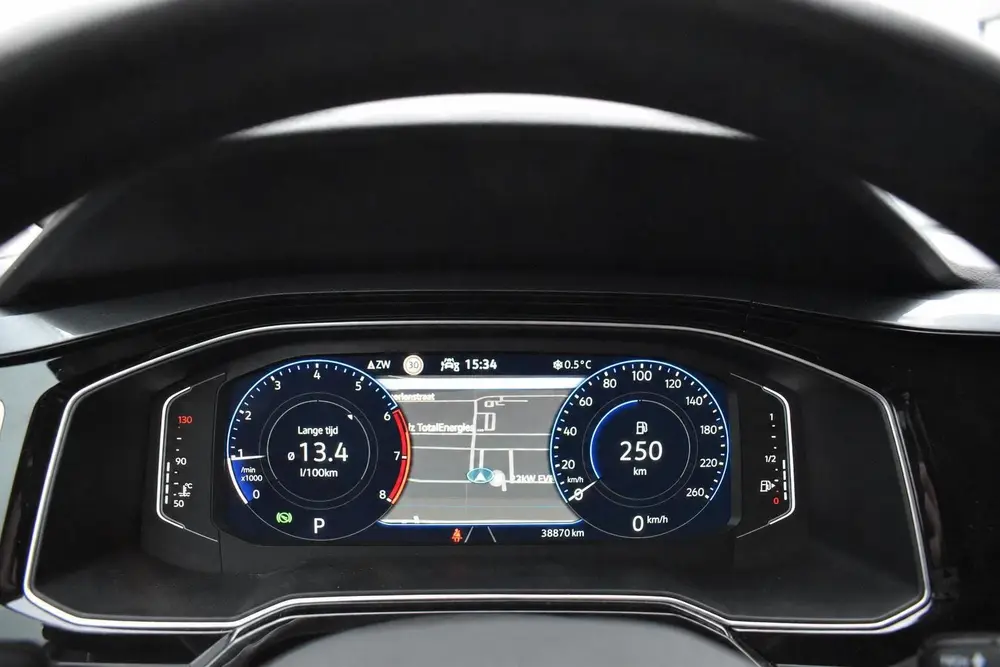 Volkswagen Polo 1.0 TSI Highline IQ Led Keyles Virtual Camer uit 2021, foto 9