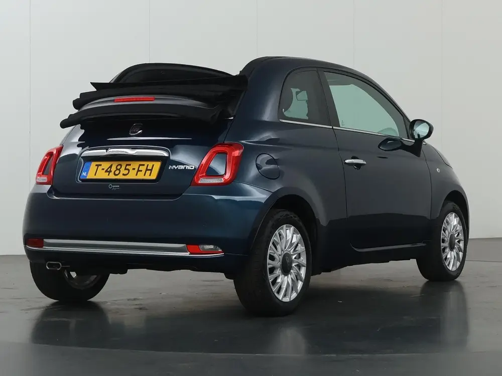 Fiat 500 C 1.0 Hybrid Dolcevita uit 2023, foto 2
