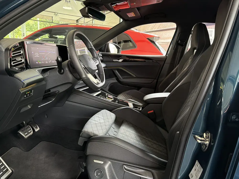 Volkswagen Tiguan 1.5 eHybrid DSG R-LINE SPORT 360° CAMERA/ uit 2025, foto 12