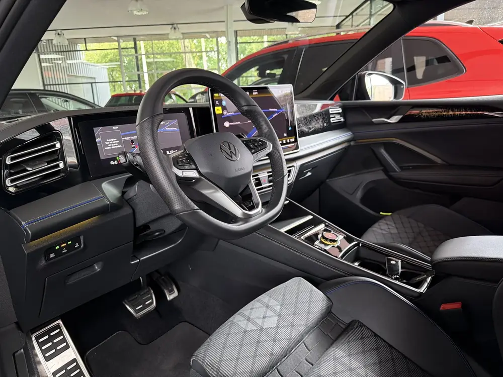 Volkswagen Tiguan 1.5 eHybrid DSG R-LINE SPORT 360° CAMERA/ uit 2025, foto 18