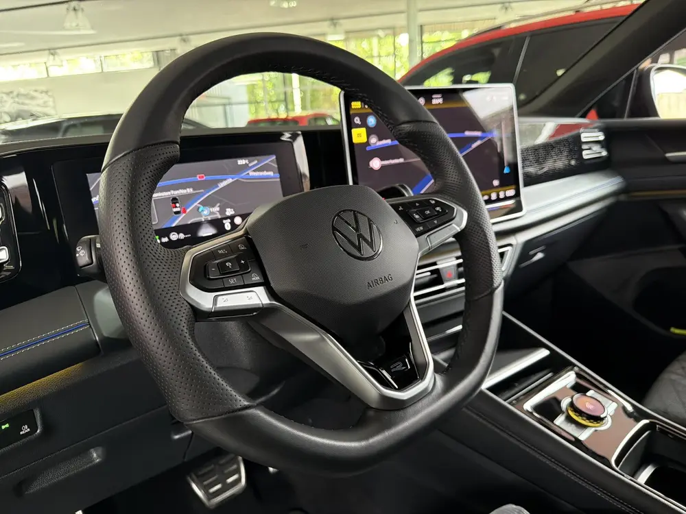 Volkswagen Tiguan 1.5 eHybrid DSG R-LINE SPORT 360° CAMERA/ uit 2025, foto 19