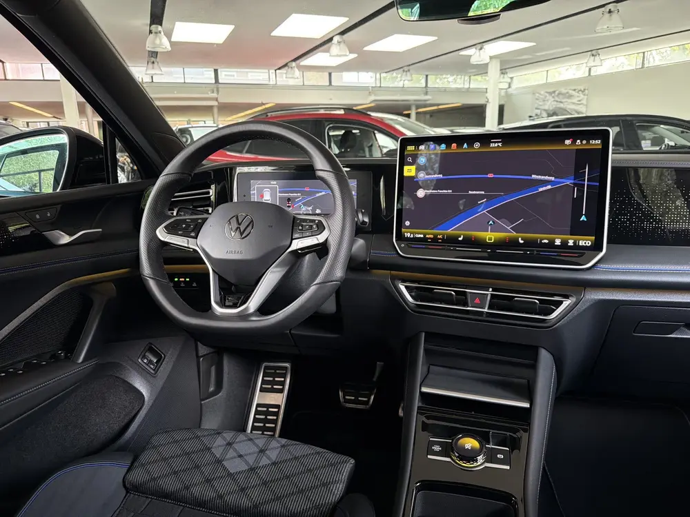 Volkswagen Tiguan 1.5 eHybrid DSG R-LINE SPORT 360° CAMERA/ uit 2025, foto 9