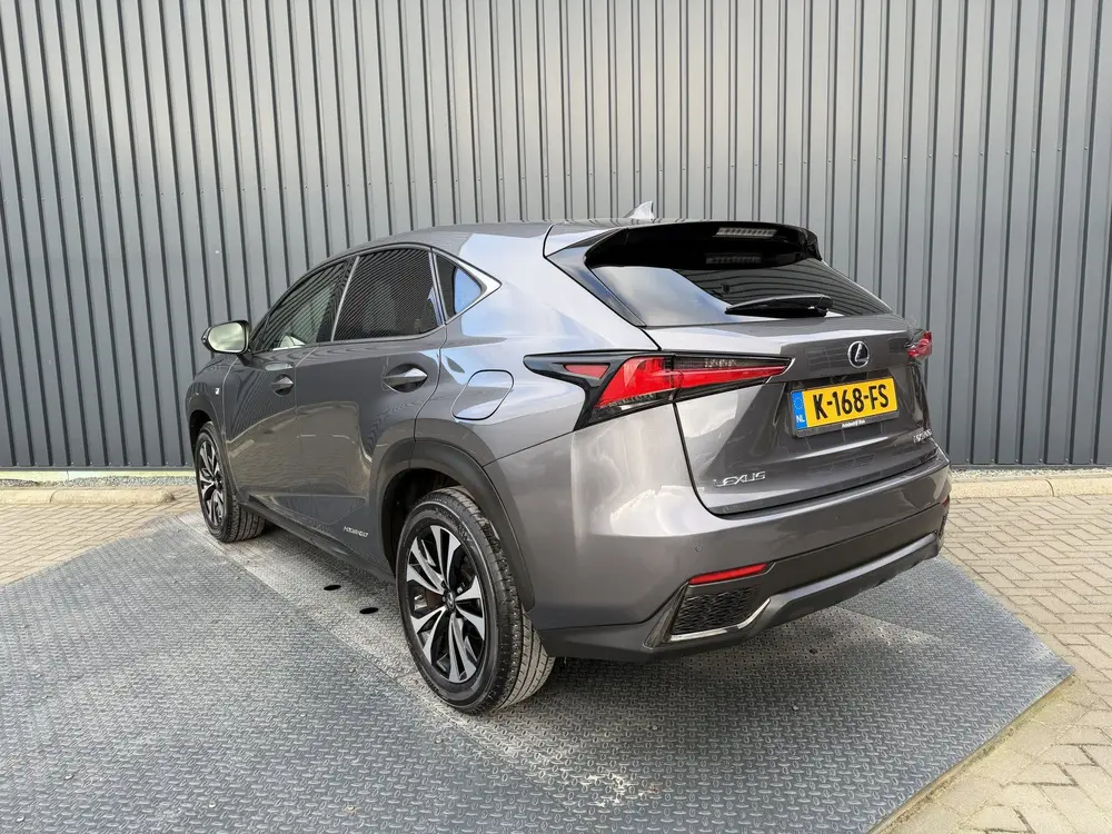 Lexus NX 300h AWD F SPORT | Pano dak | 12 mnd BOVAG Garantie uit 2019, foto 12