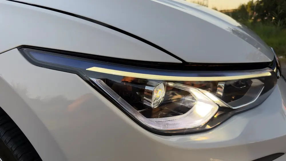 Volkswagen Golf 1.4 Ehybrid 245pk DSG 2021 Wit uit 2021, foto 18
