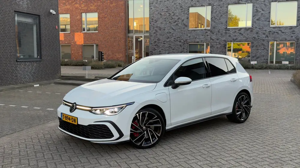 Volkswagen Golf 1.4 Ehybrid 245pk DSG 2021 Wit uit 2021, foto 20