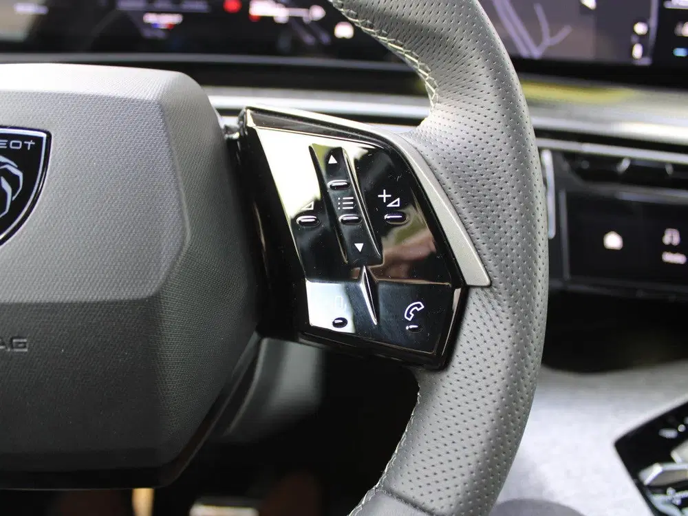 Peugeot 5008 1.2 Hybrid 136 GT 7p Automaat uit 2025, foto 18