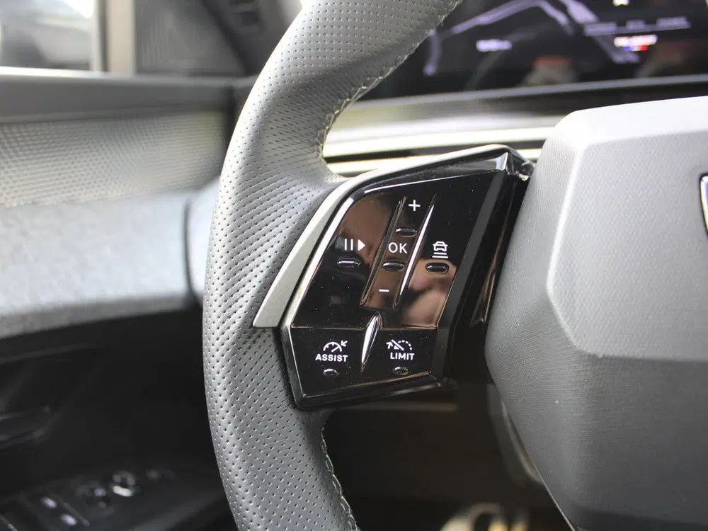 Peugeot 5008 1.2 Hybrid 136 GT 7p Automaat uit 2025, foto 19