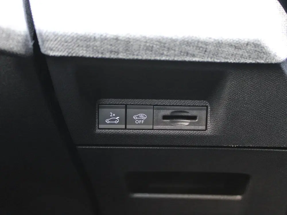Peugeot 5008 1.2 Hybrid 136 GT 7p Automaat uit 2025, foto 20