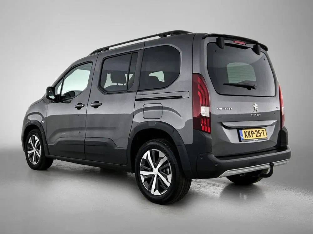 Peugeot Rifter GT 130pk Automaat uit 2022, foto 3