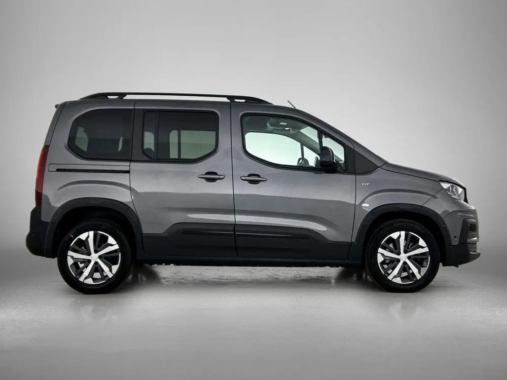 Peugeot Rifter GT 130pk Automaat uit 2022, foto 7