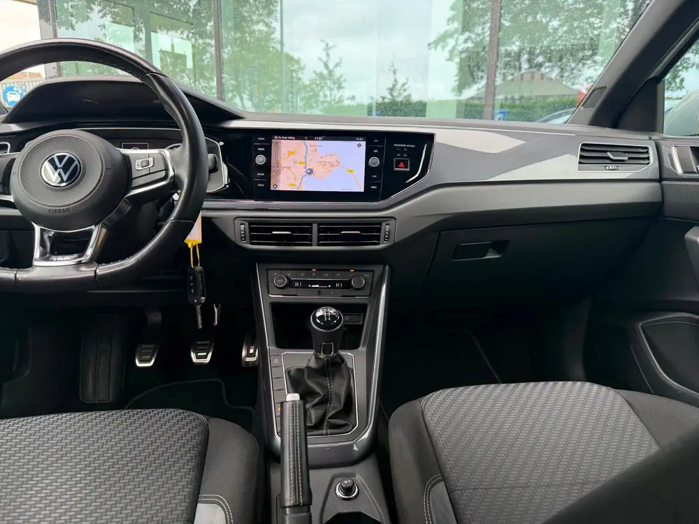 Volkswagen Polo 1.0 TSI Highline Business R - Navi - Parkeer uit 2022, foto 4
