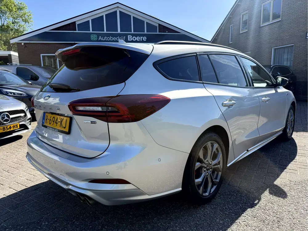 Ford Focus 1.0 EcoBoost Hybrid ST Line X Winterpakket uit 2022, foto 3