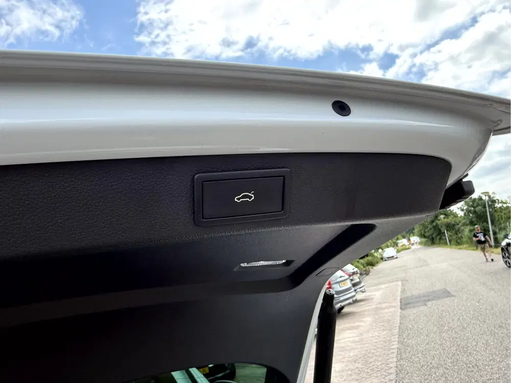Skoda Superb 1.4 TSI iV Sportline Business Panoramadak uit 2021, foto 20