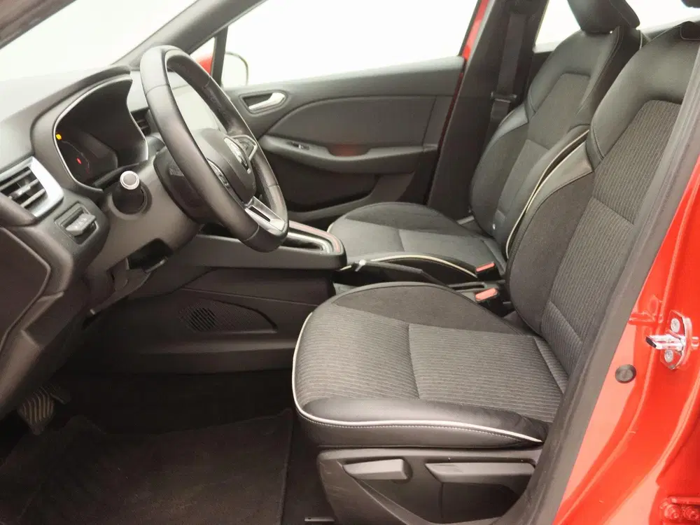 Renault Clio E-Tech Hybrid 140 Intens uit 2021, foto 12