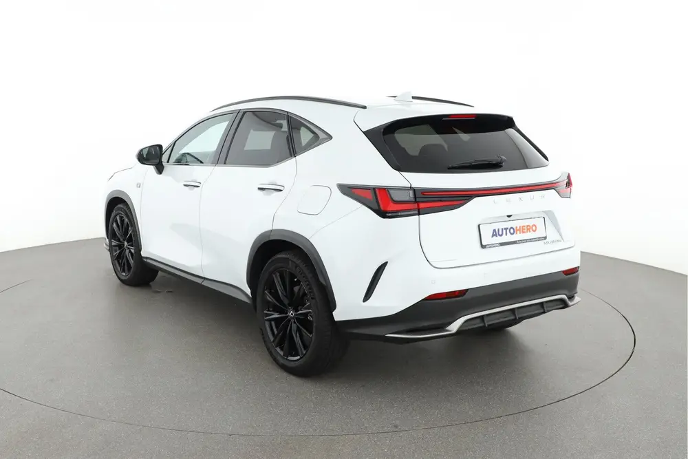 Lexus NX 450h+ AWD Executive Line DC55733 (bj 2022) uit 2022, foto 4